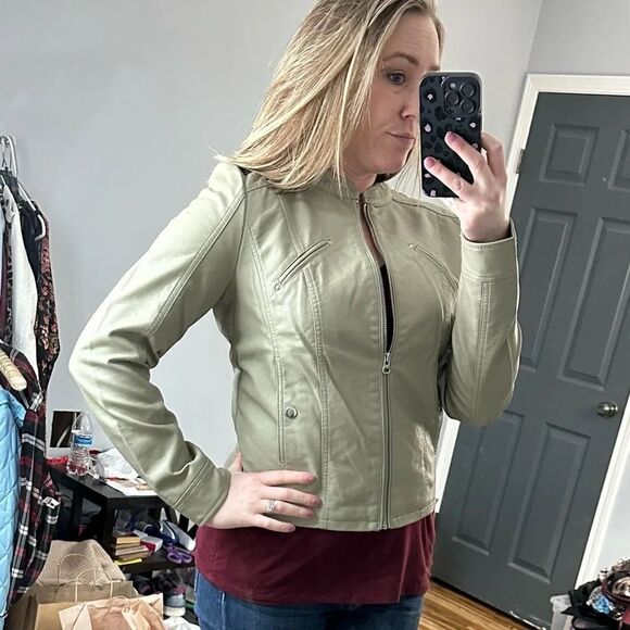 NWT Vero‎ Moda Taupe Faux Leather Jacket - Picture 1 of 8